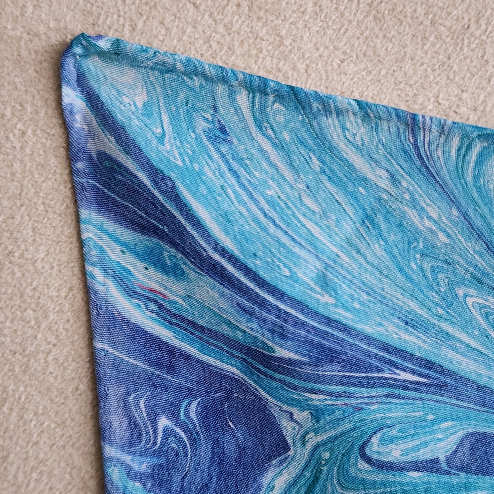 Marbled Dye Pattern Scarf - Picture 3 of 8